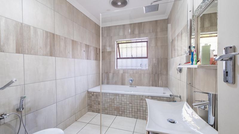 3 Bedroom Property for Sale in Townsend Estate Western Cape